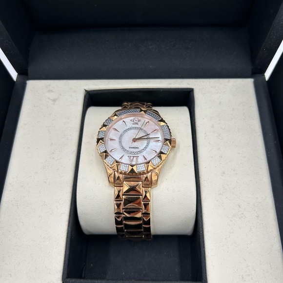 Women\'s GEVRIL GV2 Venice, diamond quartz 39 mm watch NWT main image 4